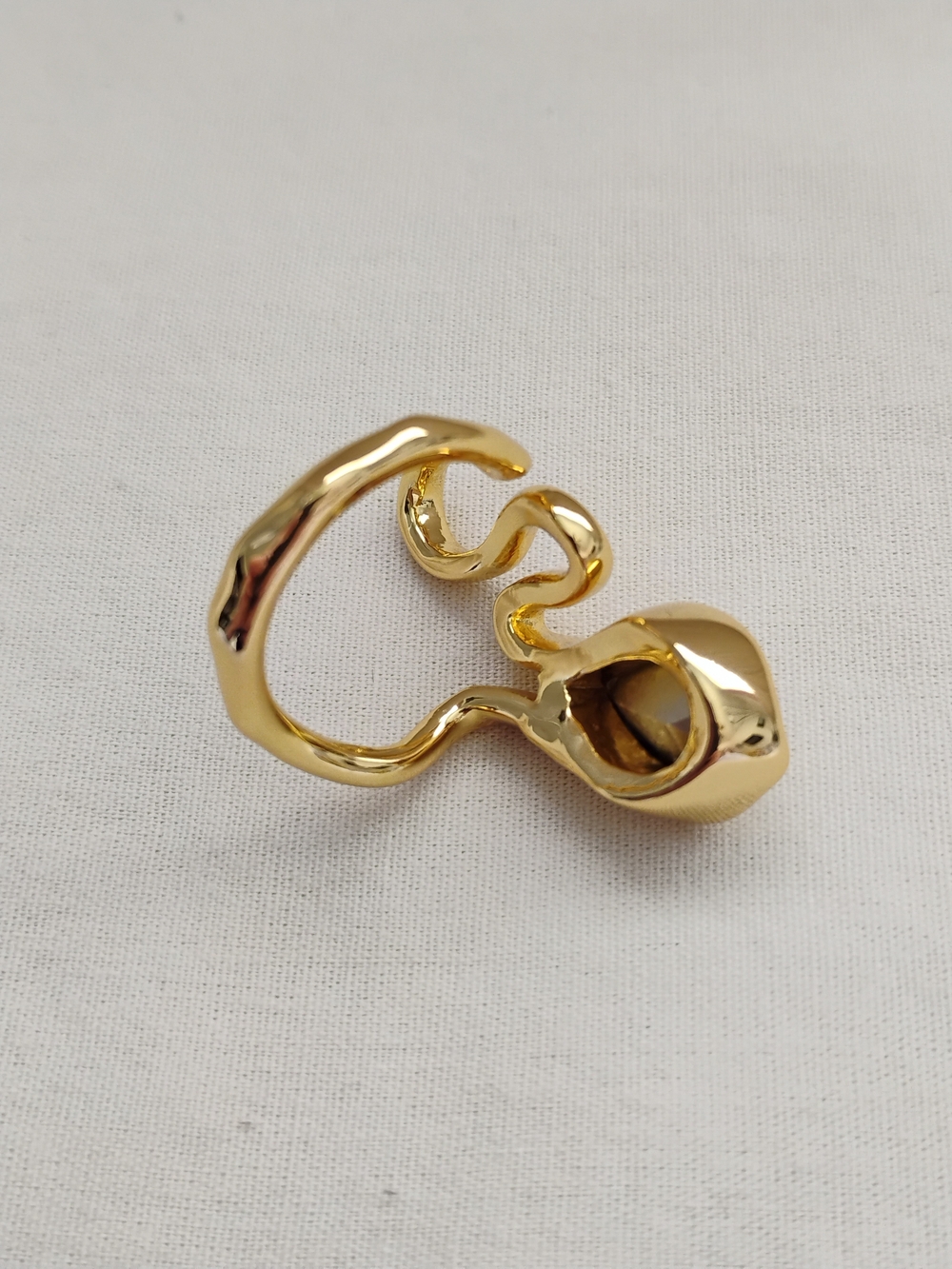 Alexis Bittar Asterales Gold Floating Vine Ring - Picture 7 of 9